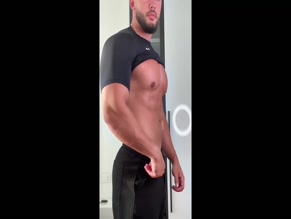ARBAN DILI in ARBAN DILI SEXY AND NUDE PHOTOS AND VIDEOS SHOWING OFF HIS MUSCULAR BODY, BIG DICK AND HOT ASS (2025)