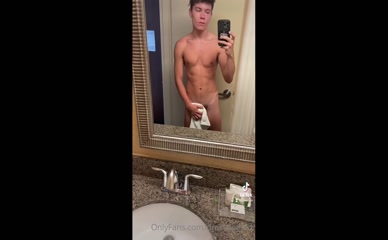 DRAKE VON NUDE/SEXY SCENE IN DRAKE VON SEXY, PORN AND NUDE PHOTOS AND VIDEOS