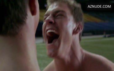ALAN RITCHSON in Blue Mountain State