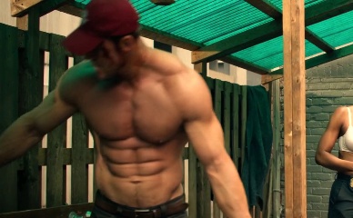 ALAN RITCHSON NUDE/SEXY SCENE IN REACHER
