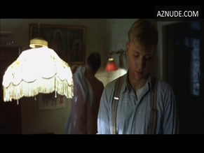 ALEXANDER HELD in BEFORE THE FALL(2004)