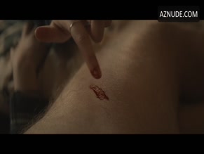ALEXANDER SKARSGARD NUDE/SEXY SCENE IN THE DIARY OF A TEENAGE GIRL