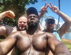 Stephen Hill Sexy in Shirtless Instagram Photos