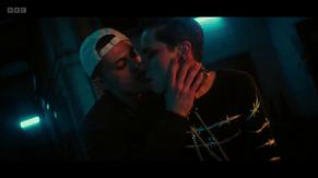 Ellis Howard Sexy in What It Feels Like For A Girl