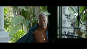  alt="Samuel L. Jackson Sexy in Just Play Dead"
