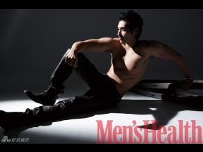 Lan Cheng-lung Sexy in Photoshoot