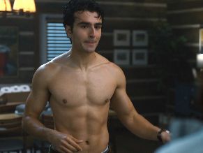  alt="Alexander Eling Sexy in Skymed"