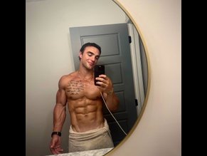 Brendon Islinger Ultimate Nude And Sexy Collection