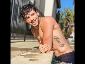 Noah Fearnley Ultimate Nude And Sexy Collection