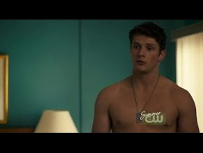 Brett Dier Ultimate Nude And Sexy Collection