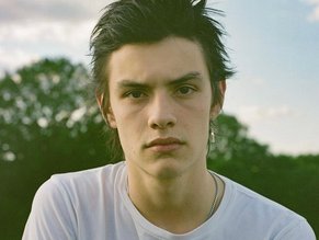 Louis Partridge Ultimate Nude And Sexy Collection