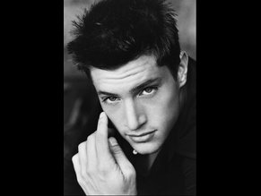 Simon Rex Ultimate Nude And Sexy Collection