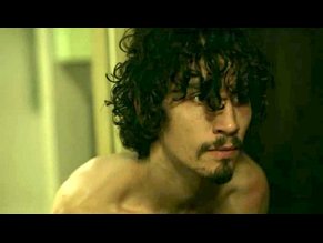 Robert Sheehan Ultimate Nude And Sexy Collection