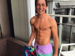 Skyler Gisondo Ultimate Nude And Sexy Collection