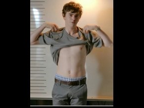Freddie Highmore Ultimate Nude And Sexy Collection