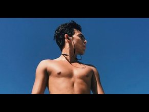 Tyler Alvarez Ultimate Nude And Sexy Collection