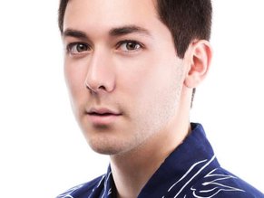 Louis-San Ultimate Nude And Sexy Collection