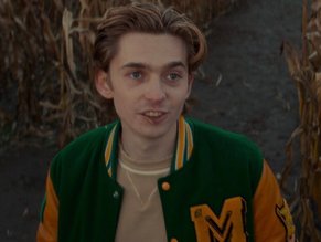 Austin Abrams Ultimate Nude And Sexy Collection