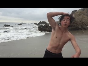 Keean Johnson Ultimate Nude And Sexy Collection