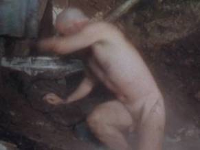 Nude bruce photos willis Tom Hardy,