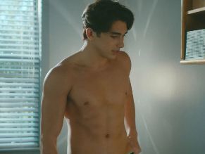  alt="Charlie Evans Sexy in Off Campus"