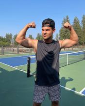 TAYLORLAUTNERFLEXESMUSCLES - Nude and Sexy Photo Collection