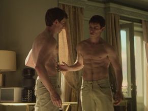 Eddie Redmayne Sexy in The Day of the Jackal