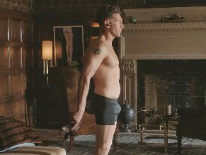 Jon Bernthal Sexy in The Accountant2