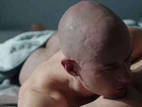  alt="Kamil Studnicki Sexy in Proud"