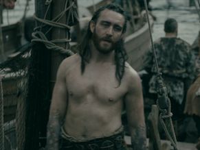 Norse Viking Gay Porn - VIKINGS NUDE SCENES - AZNude Men