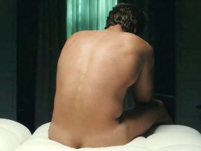 Mario Ermito Sexy in Ask Me What You Want