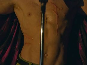 alt="Sam Reid Sexy in Interview With The Vampire"
