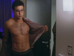  alt="Sergio Malheiros Sexy in Benefits With Friends"