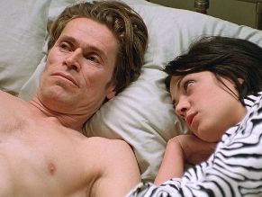  alt="Willem Dafoe Sexy in New Rose Hotel"