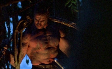 ARNOLD SCHWARZENEGGER NUDE/SEXY SCENE IN PREDATOR