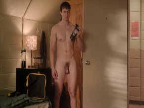 AUSTIN LINDSAY NUDE/SEXY SCENE IN OVERCOMPENSATING