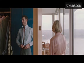 AUSTIN STOWELL NUDE/SEXY SCENE IN SWALLOW