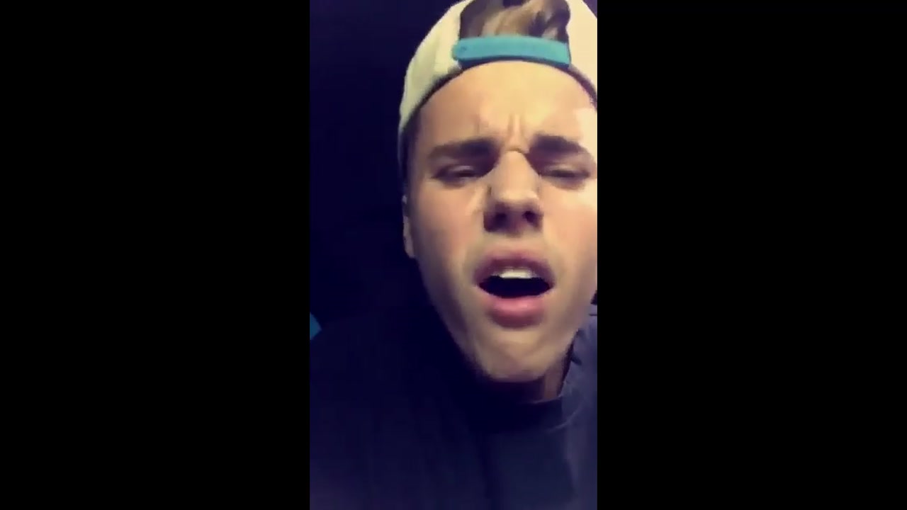 JUSTIN BIEBER NUDE/SEXY SCENE IN JUSTIN BIEBER ULTIMATE NUDE AND SEXY COLLECTION