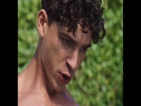 ISAAC POWELL NUDE/SEXY SCENE IN LOLLYGAG