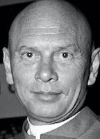 Profile picture of Yul Brynner