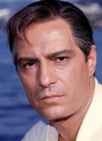 NINO MANFREDI
