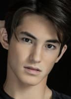 ALEC GONZALEZ