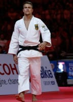 ALEXANDER WIECZERZAK