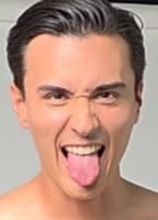 TOM DICKINSON