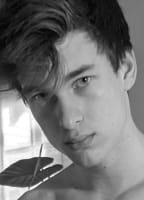 KAMYK WALKER