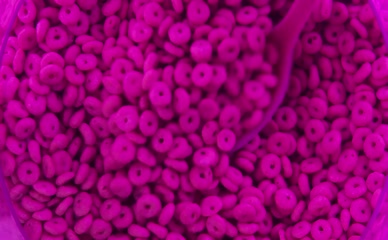 GRIGORY VERNIK,DMITRIY ENDALTSEV,ROMAN EVDOKIMOV NUDE/SEXY SCENE IN RAZOCHAROVANNYE