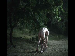 CASPER WUBBOLTS NUDE/SEXY SCENE IN EASY TIGER