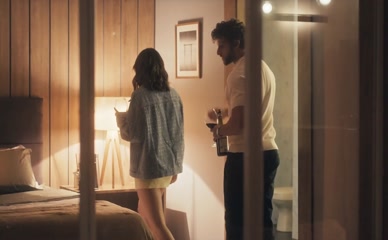 CHAY SUEDE NUDE/SEXY SCENE IN TRAVESSIA