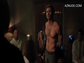 CHAD  MICHAEL MURRAY NUDE/SEXY SCENE IN RIVERDALE