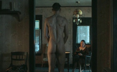 CHARLIE HUNNAM NUDE/SEXY SCENE IN DAHMER - MONSTER: THE JEFFREY DAHMER STORY